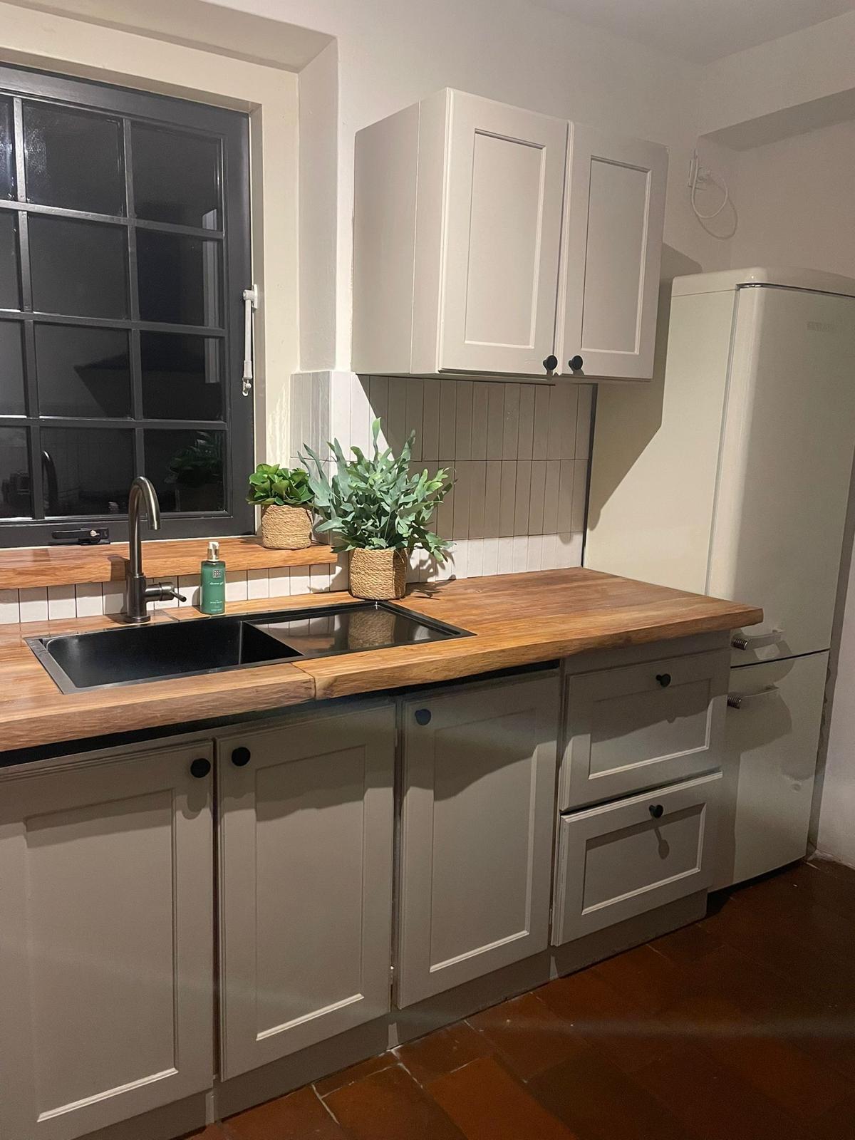Japandi Lounge kitchen sink